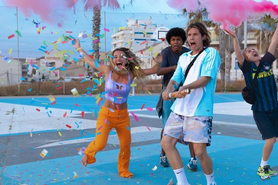 young-millionaires-comedy-series-on-netflix