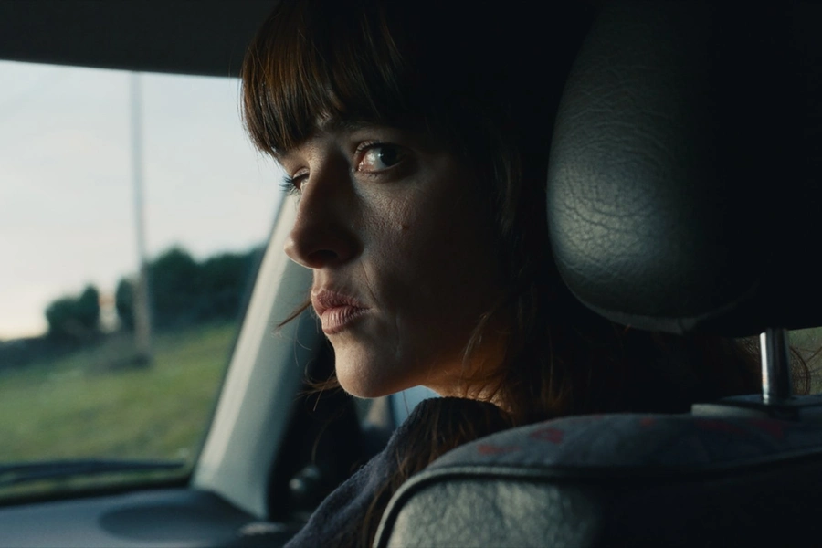 she-walks-in-darkness-netflix