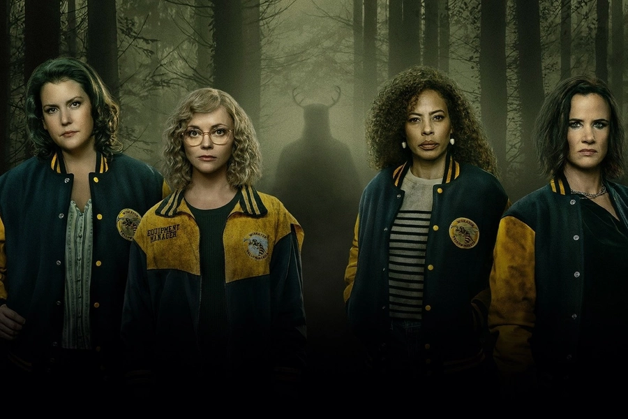 yellowjackets-cast-reunites-streaming-paramount