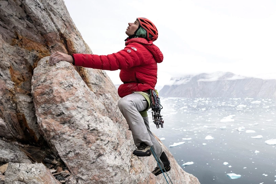 arctic-ascent-with-alex-honnold-disneyplus
