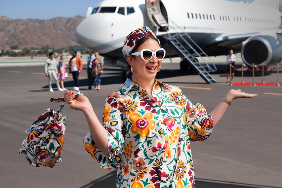 maya-rudolph-returns-as-molly-wells-in-loot