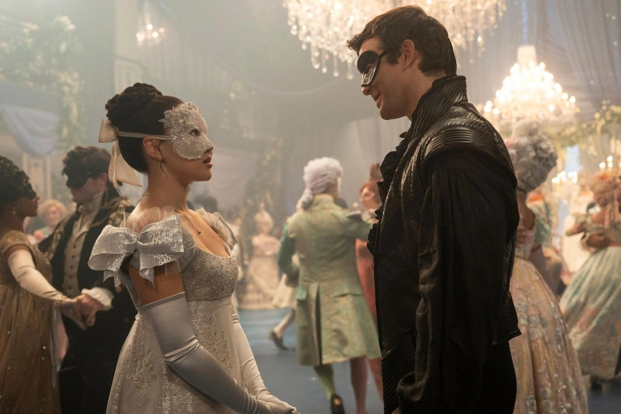 inside-the-masquerade-ball