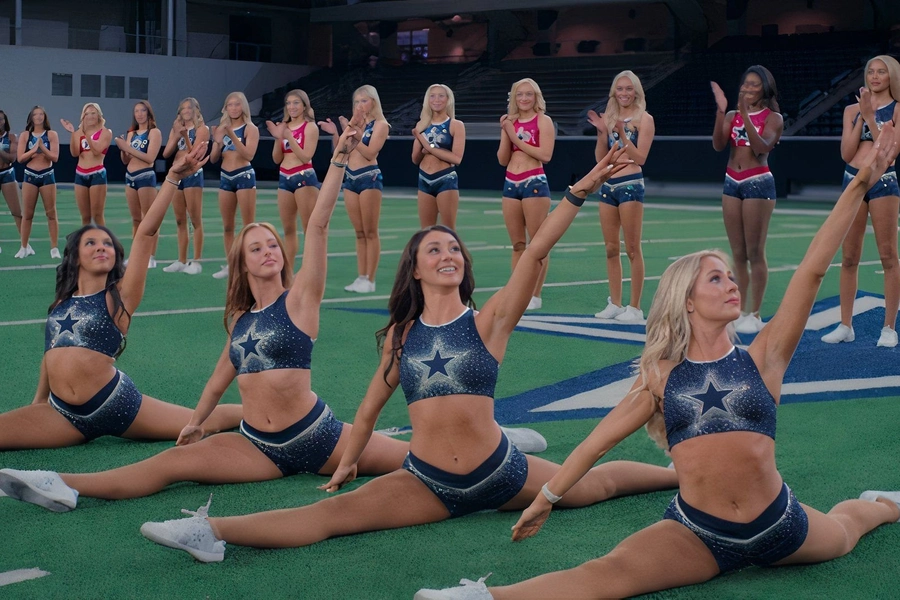 america-sweethearts-dallascowboys-streamingnow