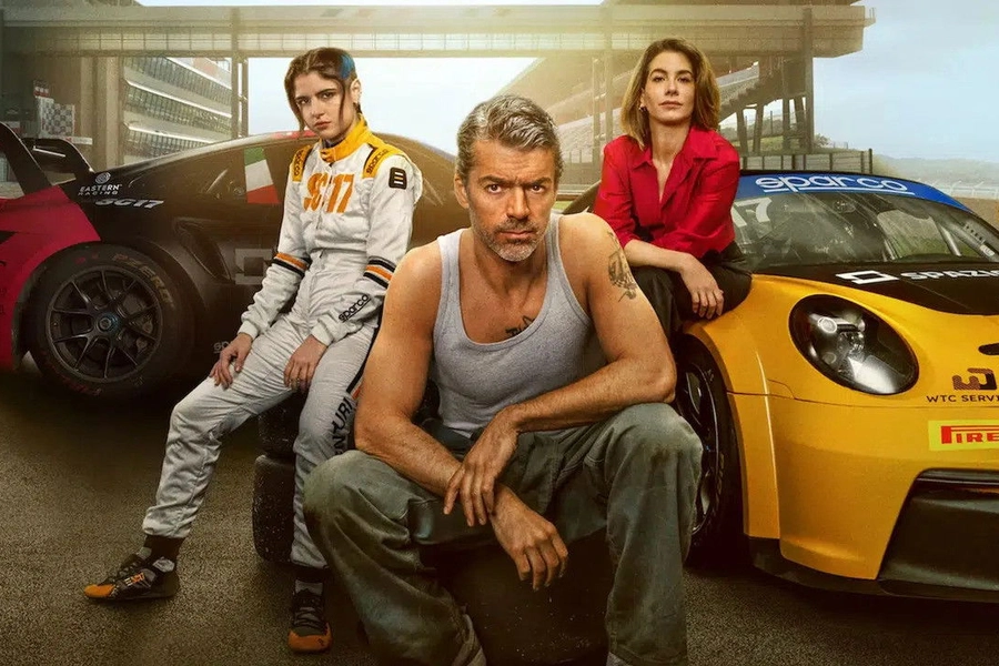 high-speed-drama-hits-the-track