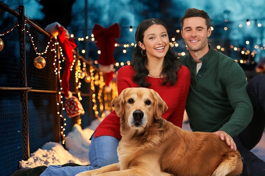 tails-of-christmas-on-angel