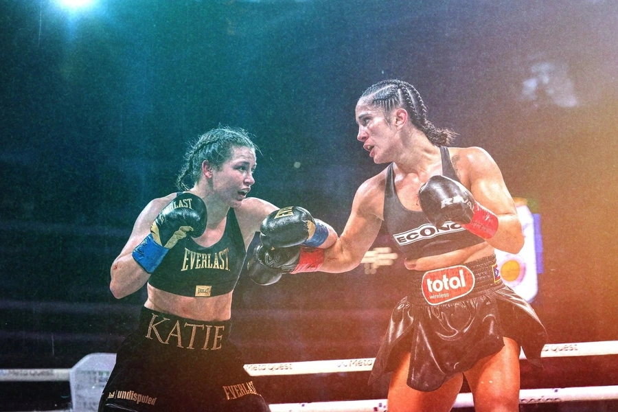 taylor-vs-serrano-the-old-guard-streaming-netflix