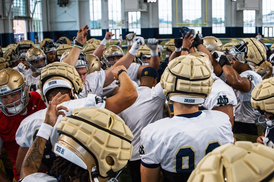 season-2-of-here-come-the-irish-on-peacock