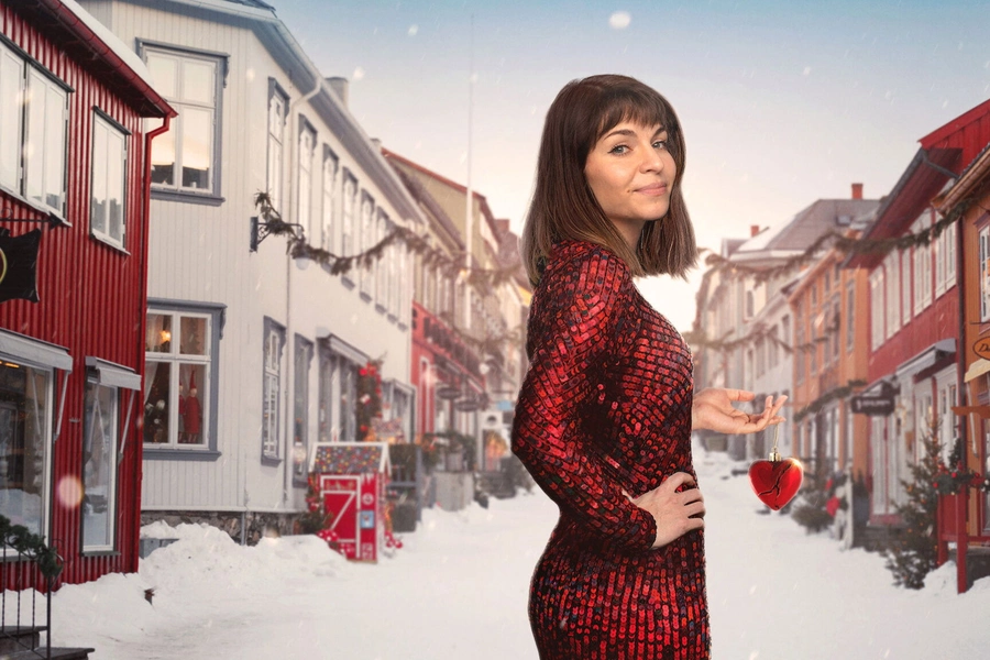 love-family-and-holiday-chaos