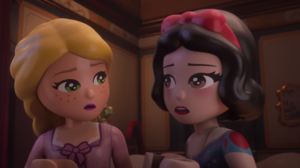 Rapunzel and Snow White in 'LEGO Disney Princess: Castle Quest'