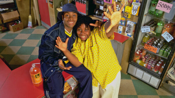 Kel Mitchell and Kenan Thompson fro 'Kenan & Kel,' a children's show streaming now on Paramount+