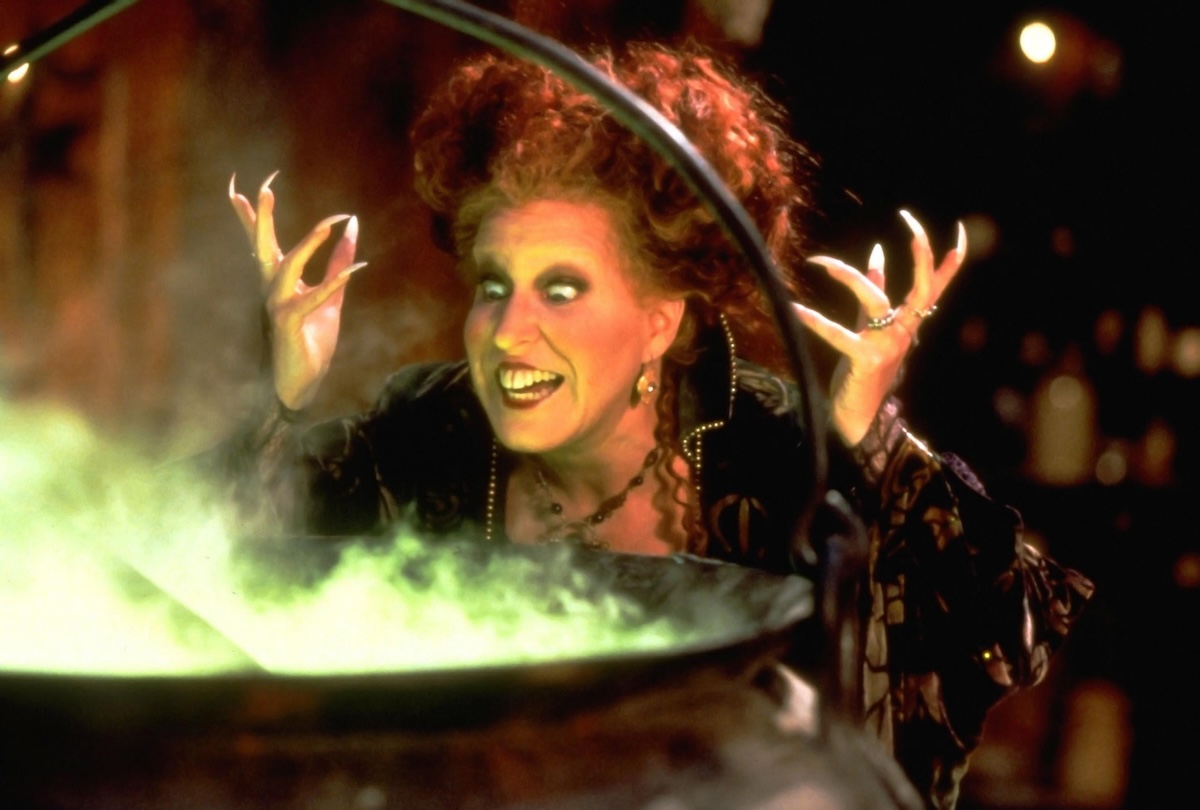 Bette Midler in 'Hocus Pocus', streaming now on Disney+