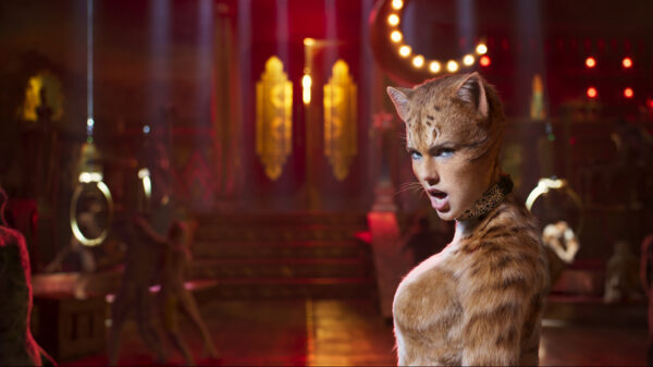 Taylor Swift in 'Cats' / Universal Pictures