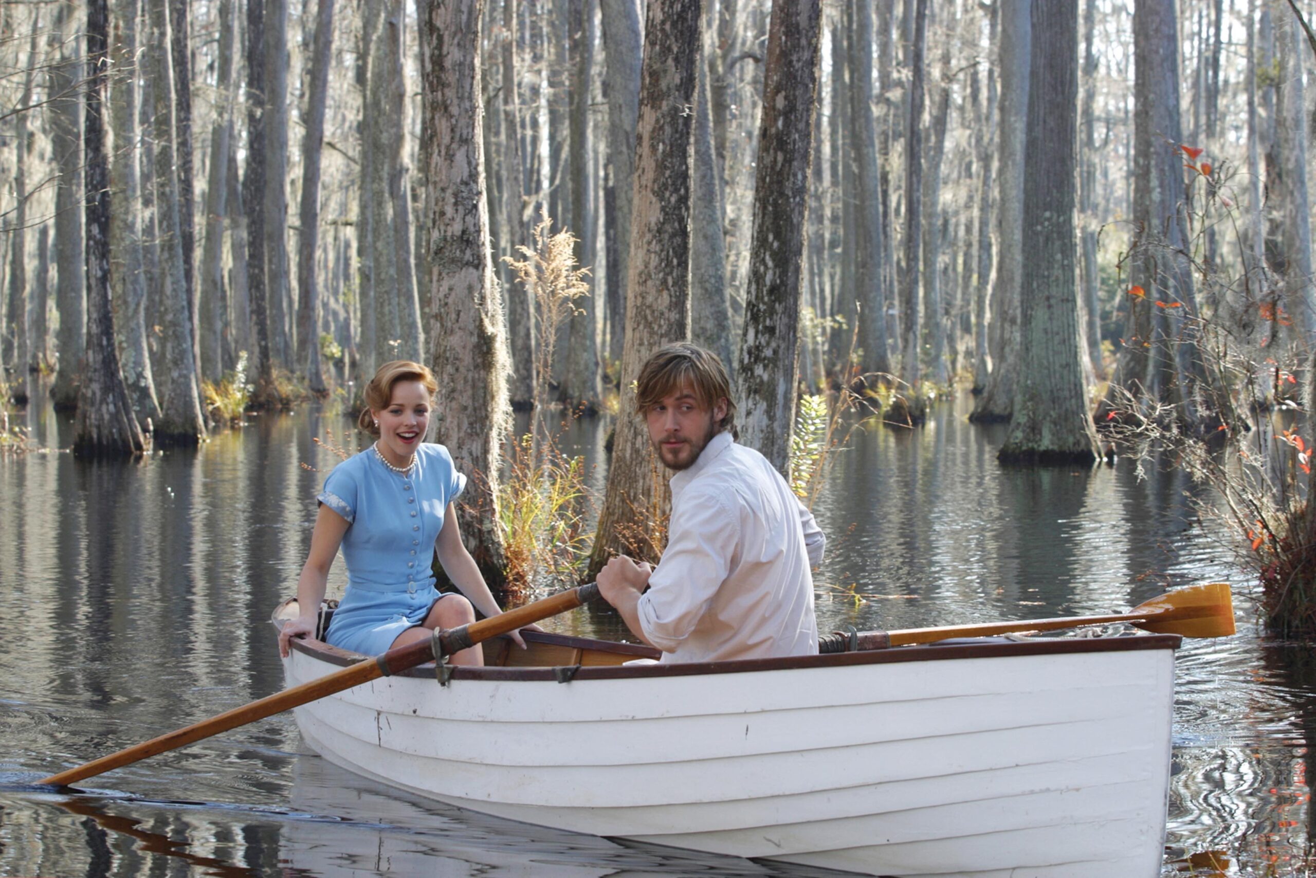 Rachel McAdams and Ryan Gosling in the romance movie 'The Notebook'