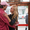 Ashton Kutcher and Jessica Alba in 'Valentine's Day' / Warner Bros.